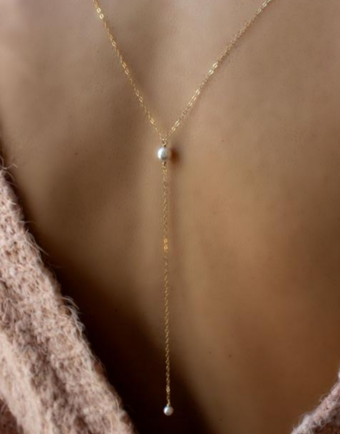 Collier de dos goutte perle