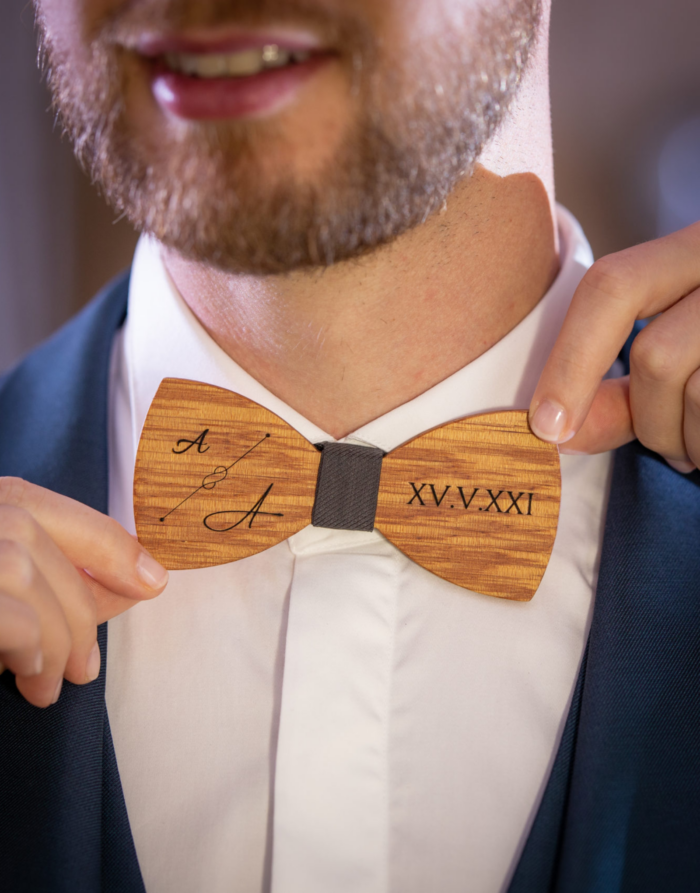 Nœud papillon en bois personnalisable – Image 3